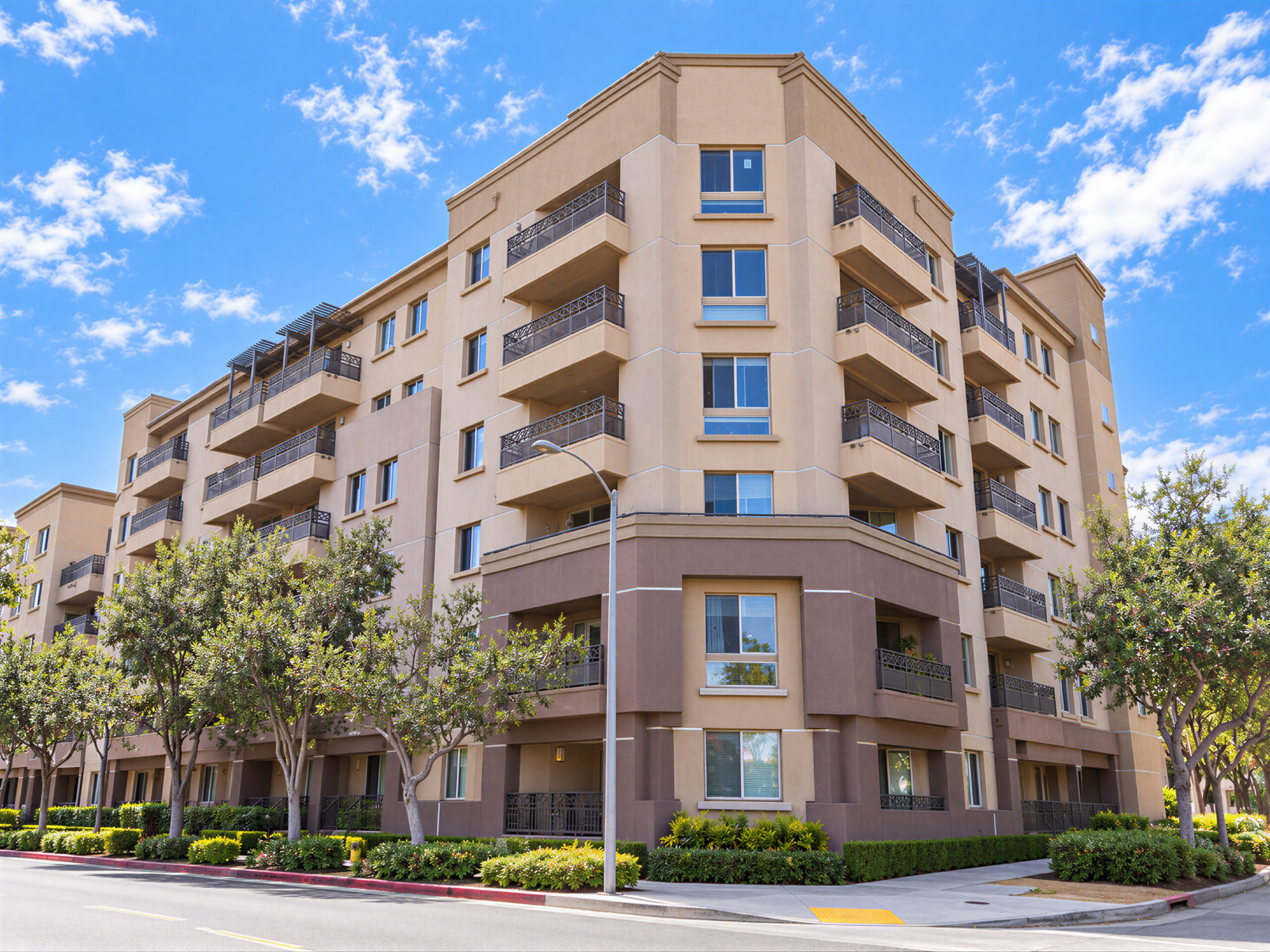 LakeWalnutPasadena04